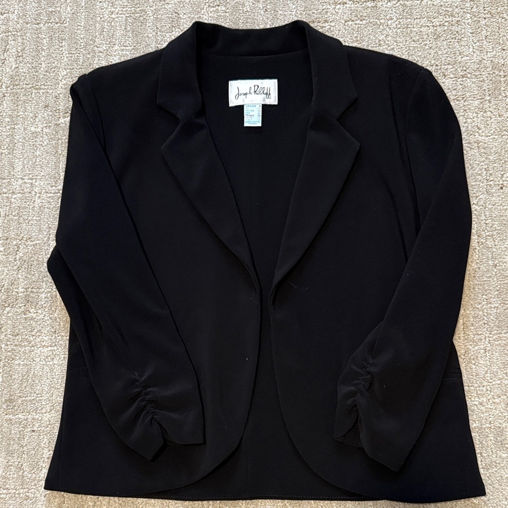 Joseph Ribkoff Classic Black Suit Jacket Sz 8 - Picture 3 of 4